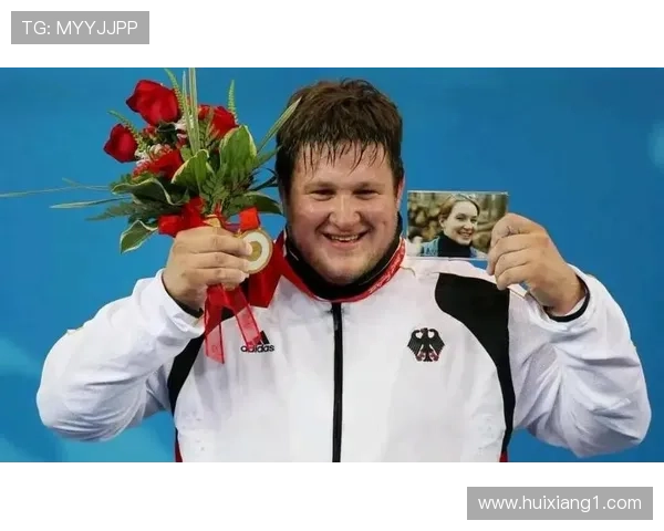 从默默无闻到世界之巅一位体育巨星逆袭背后的汗水与信念冠军梦